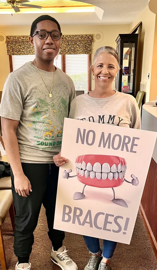 Donna is officially braces free